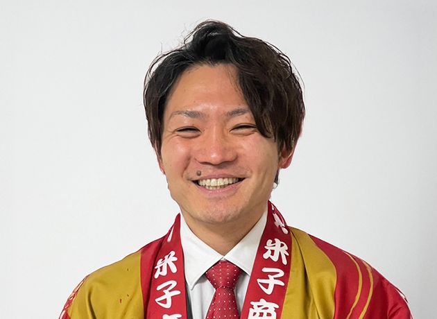 野坂 龍志