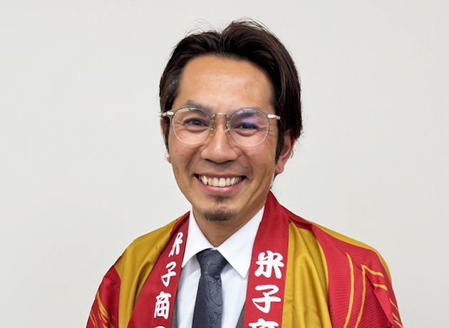 兠山 智弘